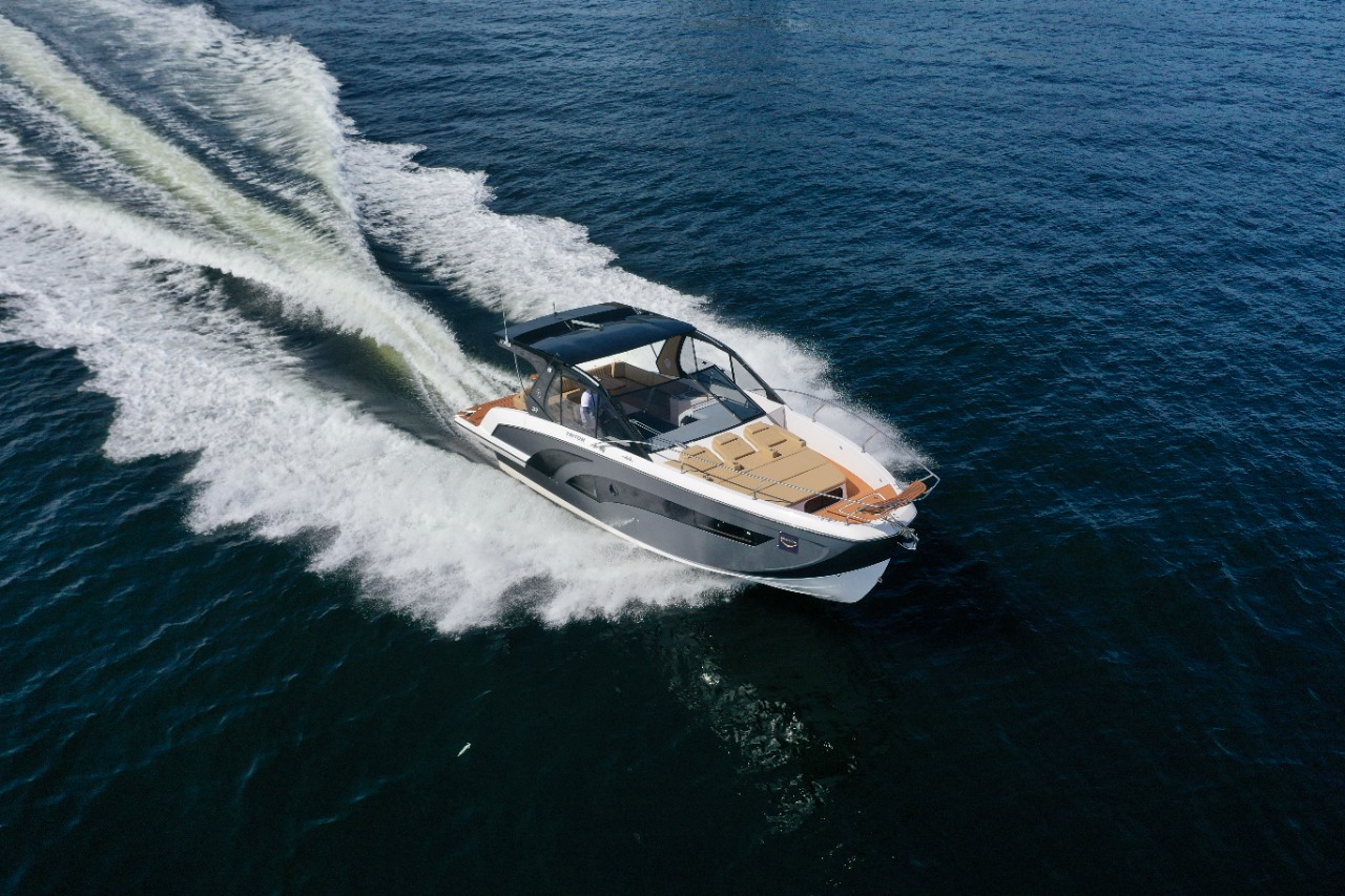 Triton 380 ht